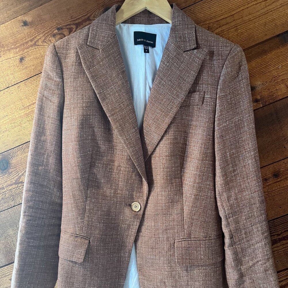 Judith and Charles Linen Blazer